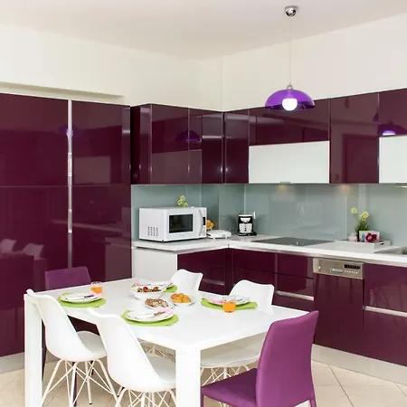 Apartment Island Time *
